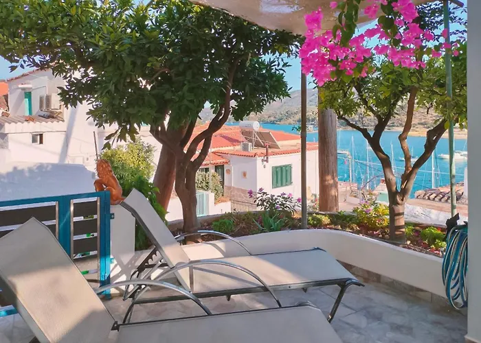 John\'S House