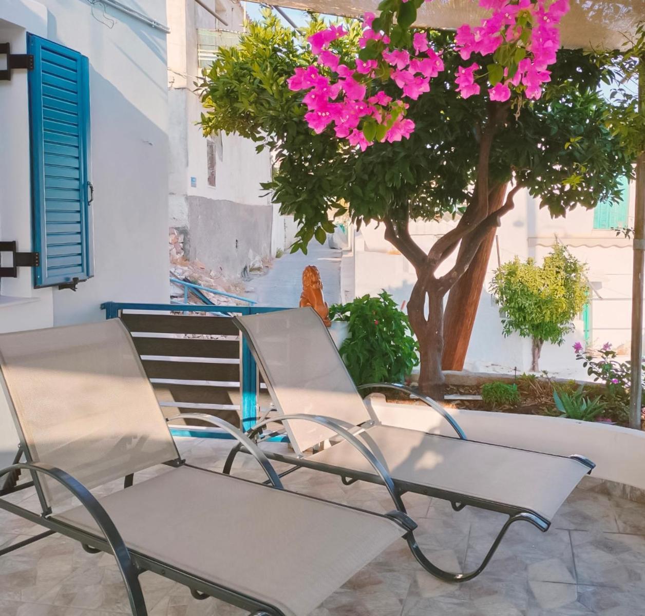 Apartment John's House Poros Town