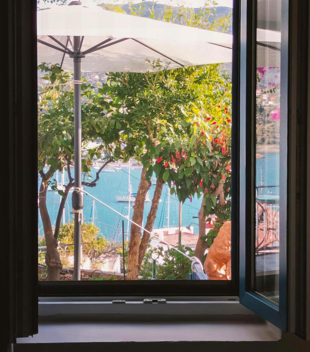 Apartment John's House Poros Town